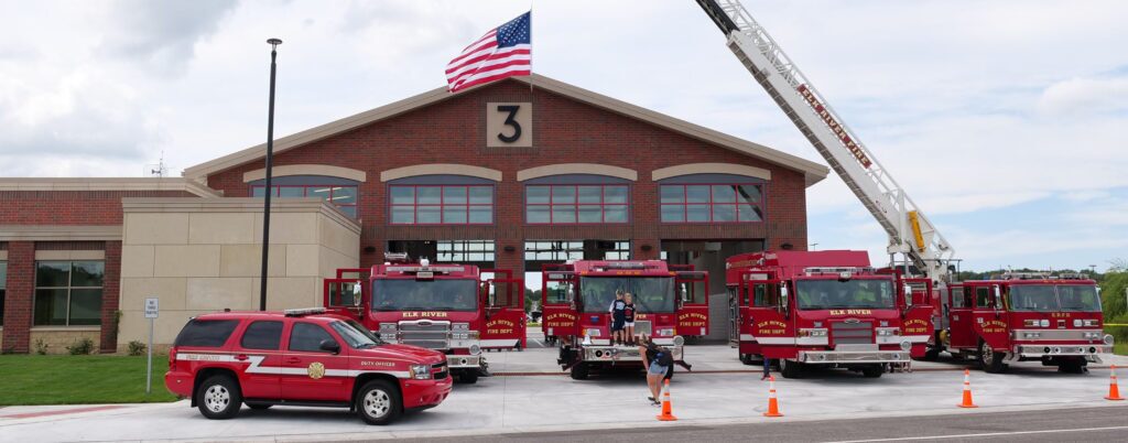 elk river fire trucks