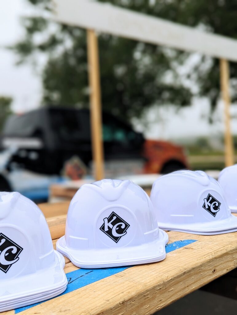 kiser construction hard hats